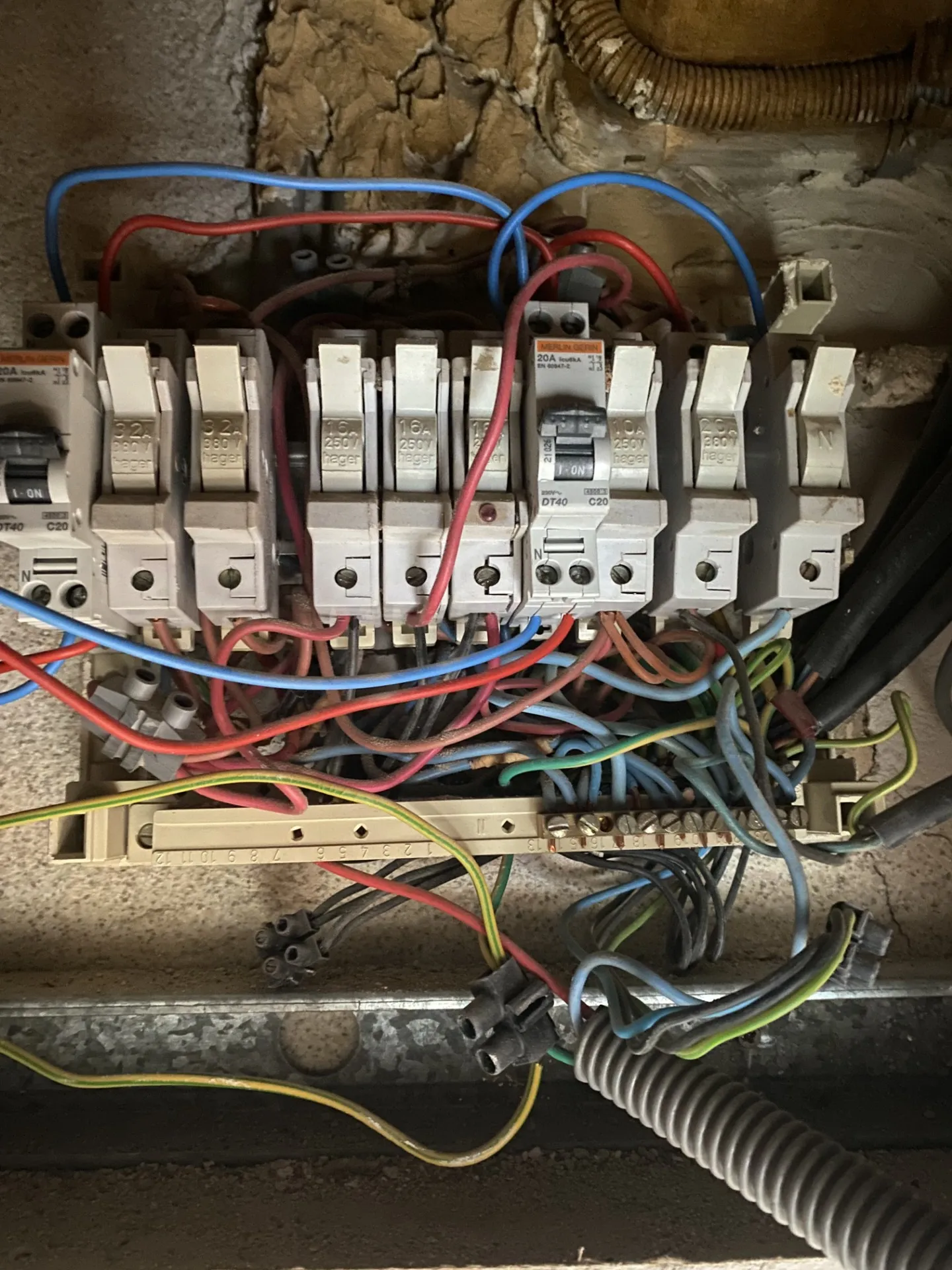 Matériel électrique